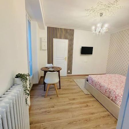 Le Royal, Proche Paris & Disney Noisy-le-Grand Buitenkant foto