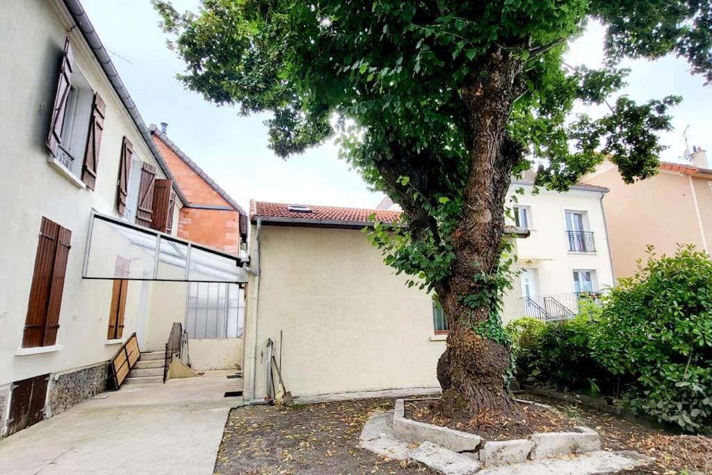 Le Royal, Proche Paris & Disney Noisy-le-Grand Buitenkant foto