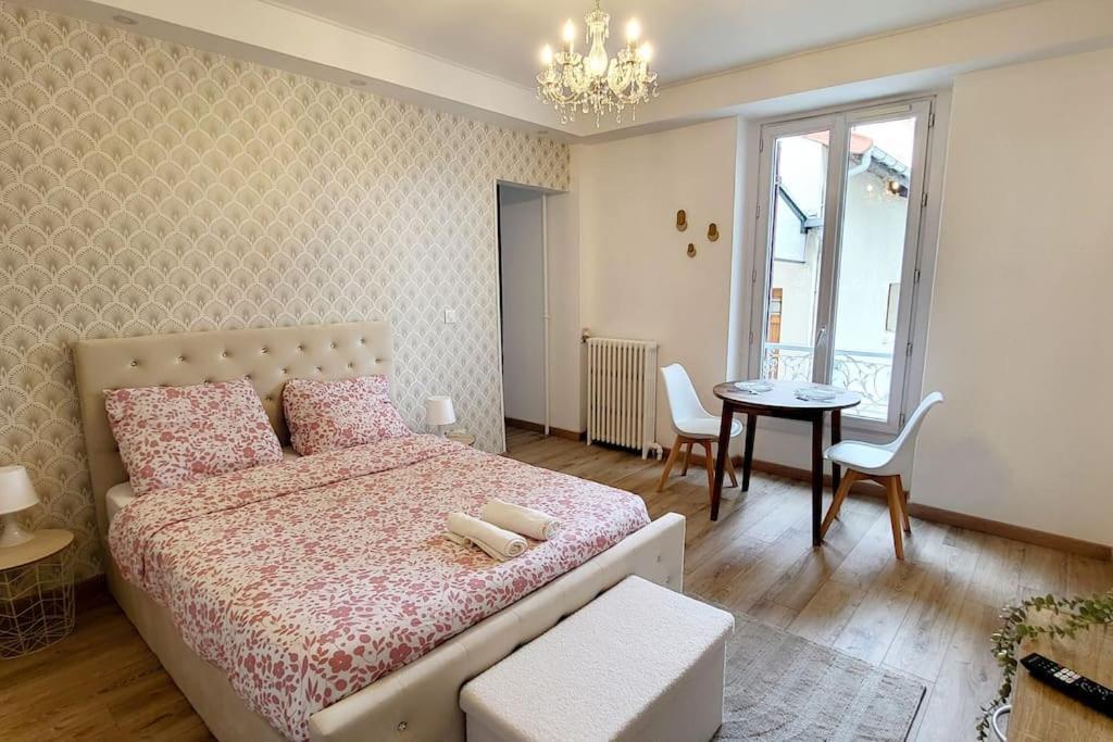 Le Royal, Proche Paris & Disney Noisy-le-Grand Buitenkant foto